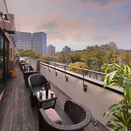 Minamisenri Crystal Hotel Suita Eksteriør bilde