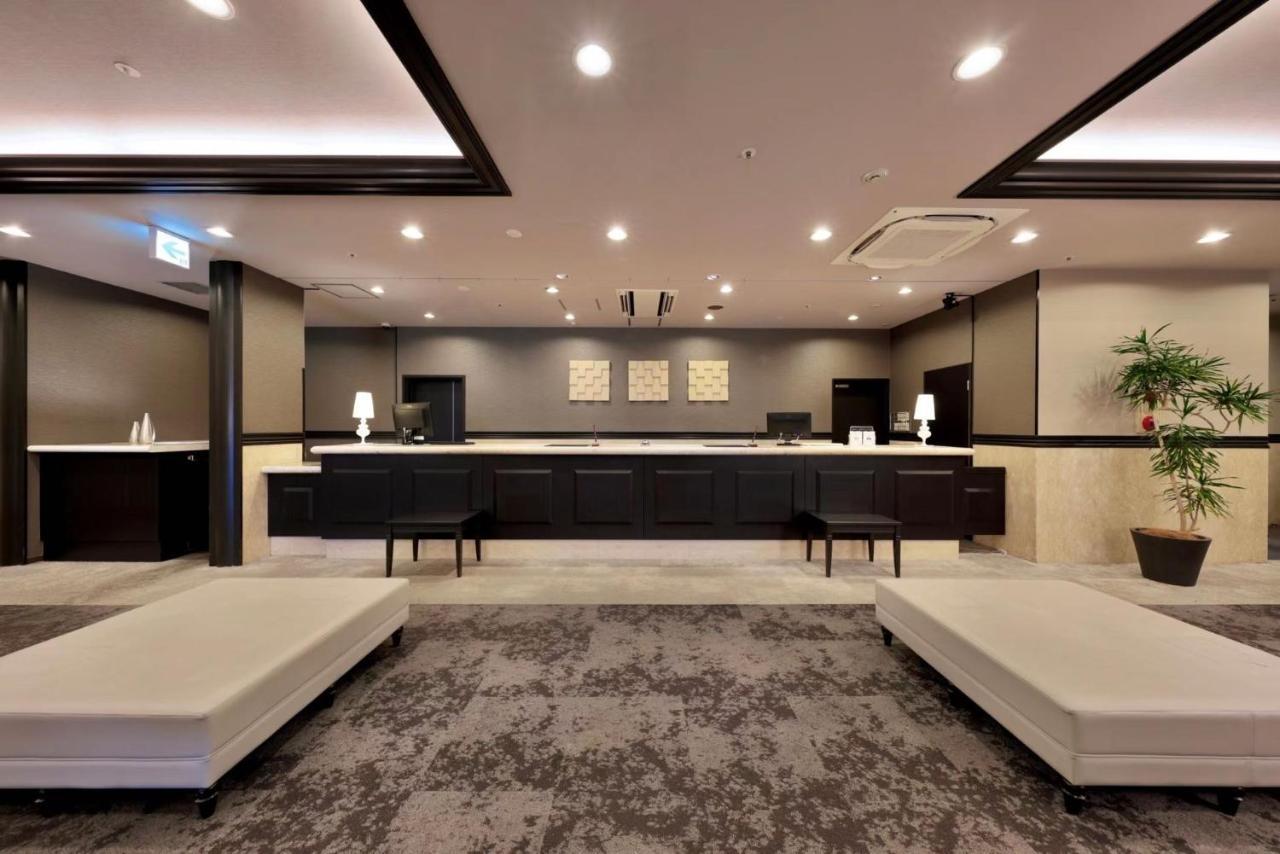 Minamisenri Crystal Hotel Suita Eksteriør bilde